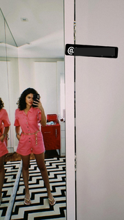 Maísa Silva feet photo thumbnail