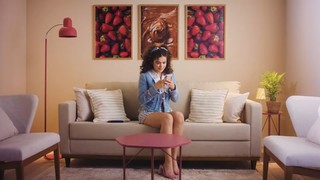 Maísa Silva feet photo thumbnail