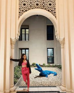 Maísa Silva feet photo thumbnail