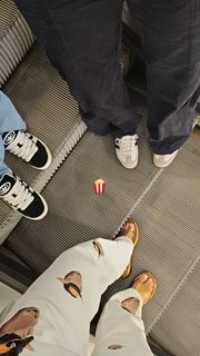 Maísa Silva feet photo thumbnail