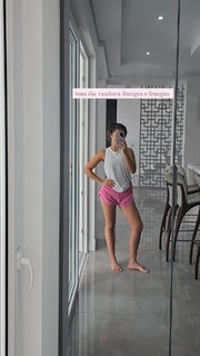Maísa Silva feet photo thumbnail