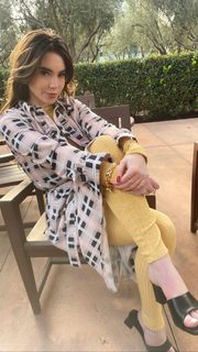 McKayla Maroney feet photo thumbnail
