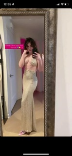McKayla Maroney feet photo thumbnail