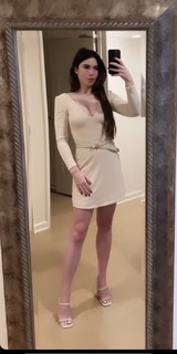 McKayla Maroney feet photo thumbnail