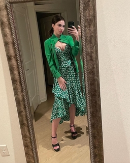 McKayla Maroney feet photo thumbnail