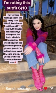 McKayla Maroney feet photo thumbnail