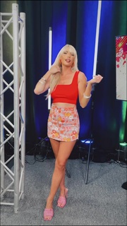 McKenzie Mitchell feet photo 20