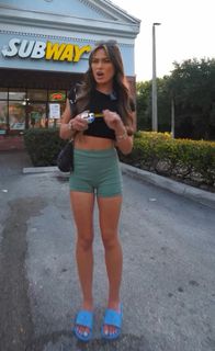 McKinley Richardson feet photo 9