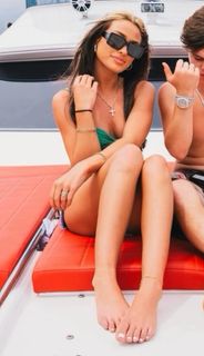 McKinley Richardson feet photo 10