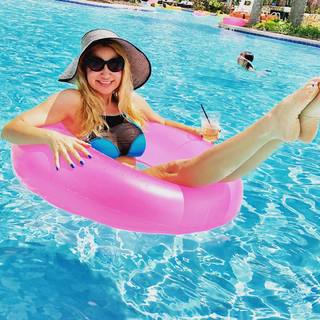 Meadow Williams feet photo 7