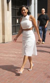 Meagan Good feet photo thumbnail
