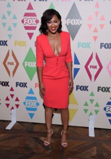 Meagan Good feet photo thumbnail