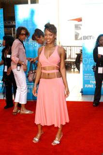 Meagan Good feet photo thumbnail