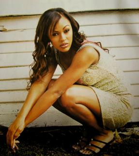 Meagan Good feet photo thumbnail