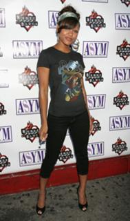 Meagan Good feet photo thumbnail