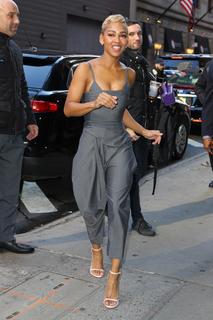 Meagan Good feet photo thumbnail