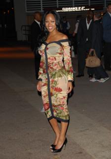 Meagan Good feet photo thumbnail