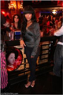 Meagan Good feet photo thumbnail