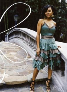 Meagan Good feet photo thumbnail