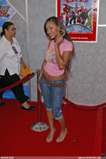 Meagan Good feet photo thumbnail