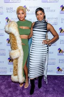 Meagan Good feet photo thumbnail