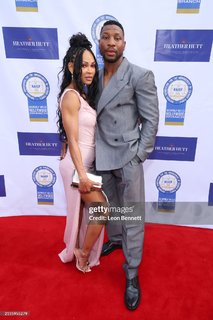 Meagan Good feet photo thumbnail