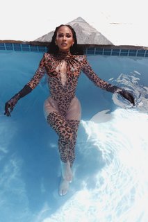 Meagan Good feet photo thumbnail