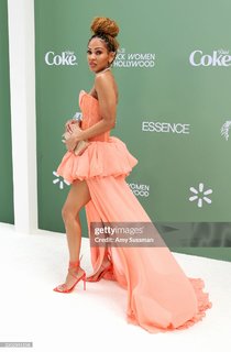 Meagan Good feet photo thumbnail