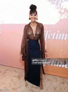 Meagan Good feet photo thumbnail