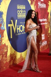 Meagan Good feet photo thumbnail