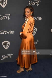 Meagan Tandy feet photo 19