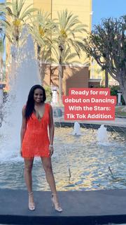 Meagan Tandy feet photo 17