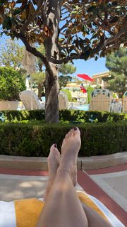 Meagan Tandy feet photo 6