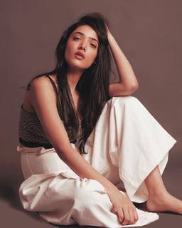 Medha Shankar feet photo 2