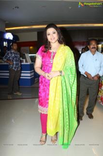 Meena feet photo thumbnail