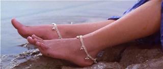 Meena feet photo thumbnail