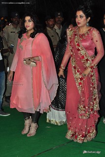 Meena feet photo thumbnail