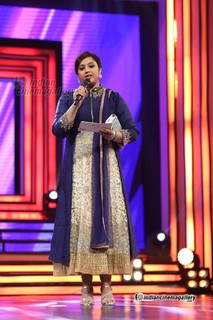 Meena feet photo thumbnail