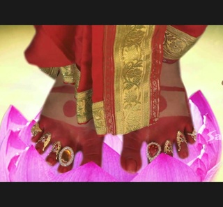 Meena feet photo thumbnail