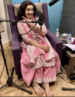 Meena feet photo thumbnail