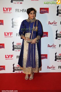 Meena feet photo thumbnail