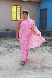 Meena feet photo thumbnail