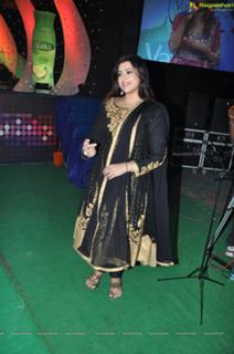 Meena feet photo thumbnail