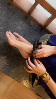 Meenakshi feet photo 20