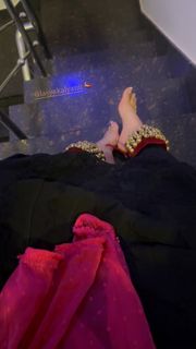 Meenakshi feet photo 19
