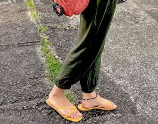Meenakshi feet photo 4