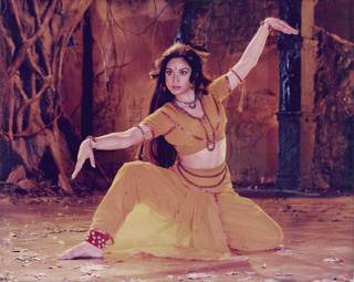 Meenakshi Sheshadri feet photo 10