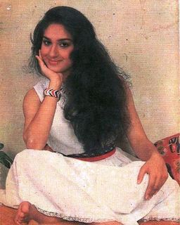 Meenakshi Sheshadri feet photo 15