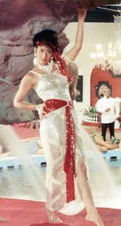 Meenakshi Sheshadri feet photo 6