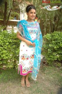 Meera Jasmine feet photo 18